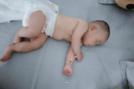 贵阳1岁宝宝可以吃盐吗